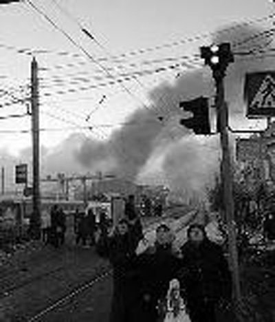 ��ʯ������������ھ��ֲ��� 